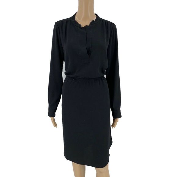 Aritzia Dresses & Skirts - Wilfred Aritzia Dress Size small Black Pullover Blouson